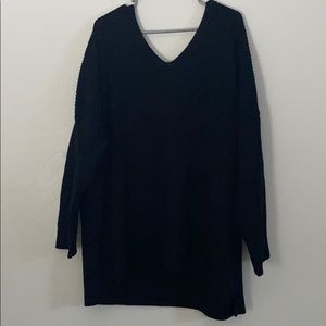 Black sweater lattice detail on back